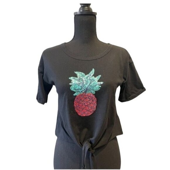 Black Top with Red & Green Sequined pineapple Size M front tie summer - Picture 3 of 5